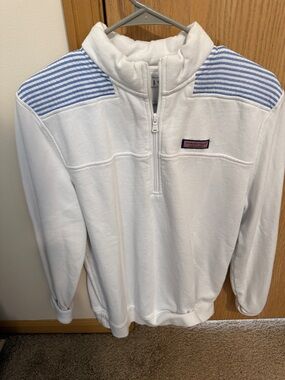 Vineyard Vines White Quarter-Zip Pullover with Blue Striped Shoulders